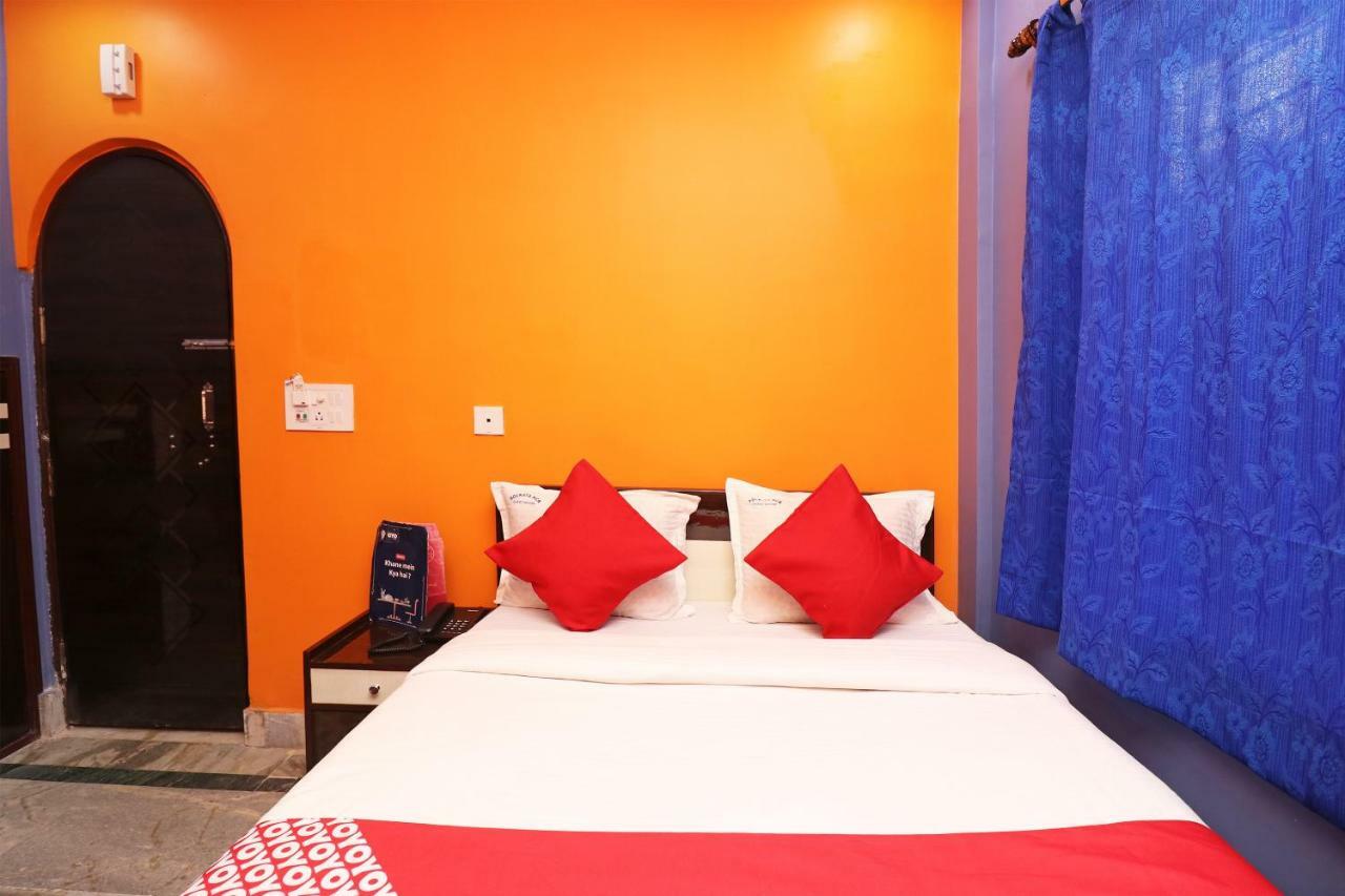 Oyo 23364 Kolkata Hcn Guest House Екстер'єр фото